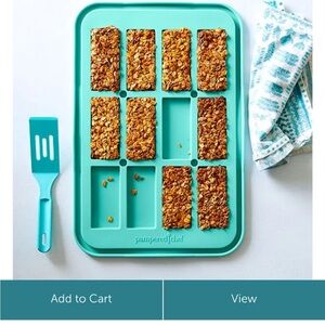 Pampered Chef Blue Snack Bar Maker